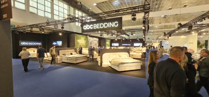 50b27bc5-613e-4147-a50e-e5917a9c1c32