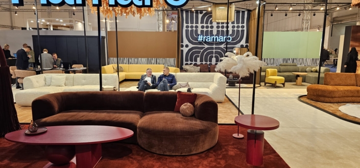 ee629871-7b82-47c6-94cf-8e43c097135f